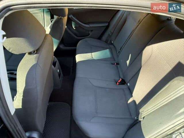 Чорний Фольксваген Джетта, об'ємом двигуна 1.98 л та пробігом 208 тис. км за 8600 $, фото 12 на Automoto.ua