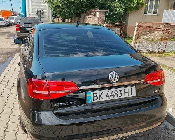 Черный Фольксваген Джетта, объемом двигателя 1.8 л и пробегом 80 тыс. км за 9400 $, фото 3 на Automoto.ua