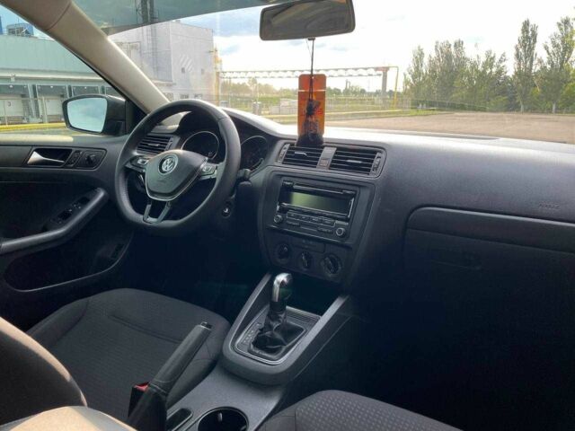 Черный Фольксваген Джетта, объемом двигателя 2 л и пробегом 252 тыс. км за 7700 $, фото 3 на Automoto.ua