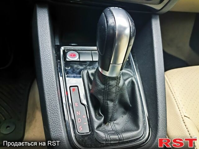 Черный Фольксваген Джетта, объемом двигателя 2 л и пробегом 270 тыс. км за 9400 $, фото 12 на Automoto.ua