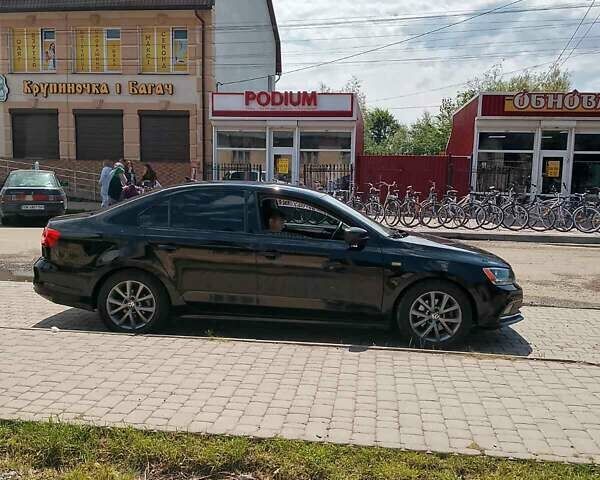 Черный Фольксваген Джетта, объемом двигателя 1.8 л и пробегом 80 тыс. км за 9400 $, фото 5 на Automoto.ua