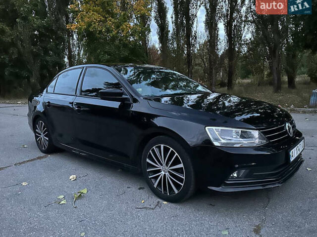 Черный Фольксваген Джетта, объемом двигателя 1.8 л и пробегом 118 тыс. км за 9500 $, фото 2 на Automoto.ua