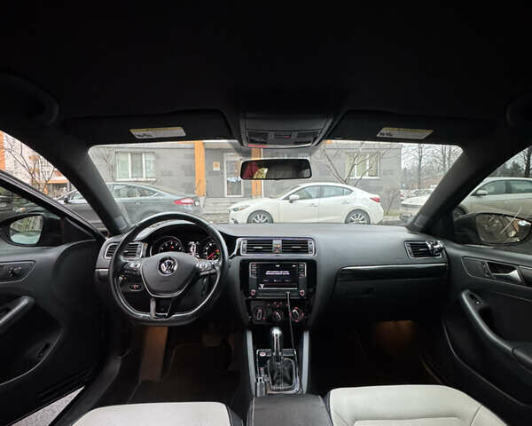 Черный Фольксваген Джетта, объемом двигателя 1.8 л и пробегом 116 тыс. км за 12700 $, фото 14 на Automoto.ua