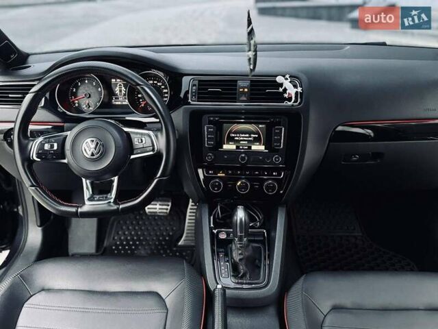 Черный Фольксваген Джетта, объемом двигателя 2 л и пробегом 170 тыс. км за 12900 $, фото 11 на Automoto.ua