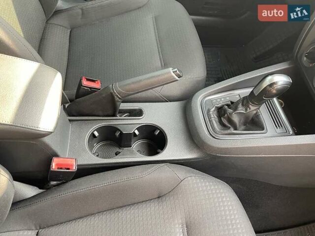 Черный Фольксваген Джетта, объемом двигателя 2 л и пробегом 252 тыс. км за 8299 $, фото 21 на Automoto.ua