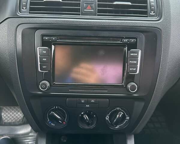 Чорний Фольксваген Джетта, об'ємом двигуна 1.98 л та пробігом 182 тис. км за 7600 $, фото 23 на Automoto.ua