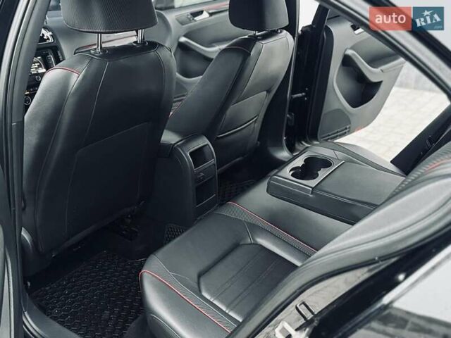 Черный Фольксваген Джетта, объемом двигателя 2 л и пробегом 170 тыс. км за 12900 $, фото 10 на Automoto.ua