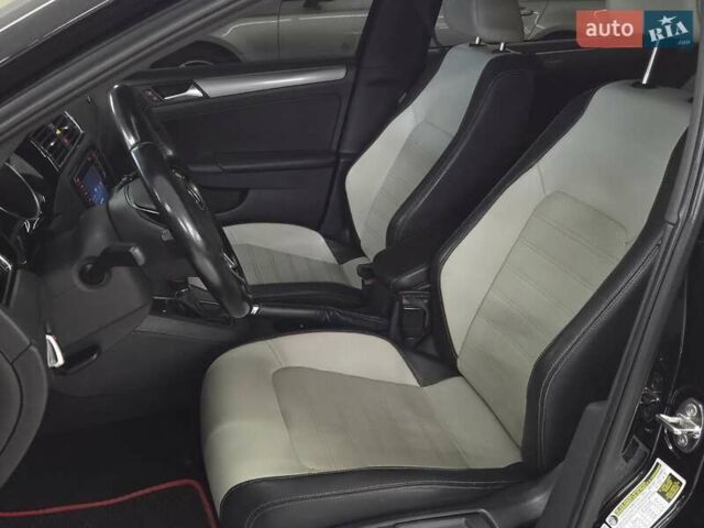 Черный Фольксваген Джетта, объемом двигателя 1.8 л и пробегом 202 тыс. км за 10999 $, фото 8 на Automoto.ua