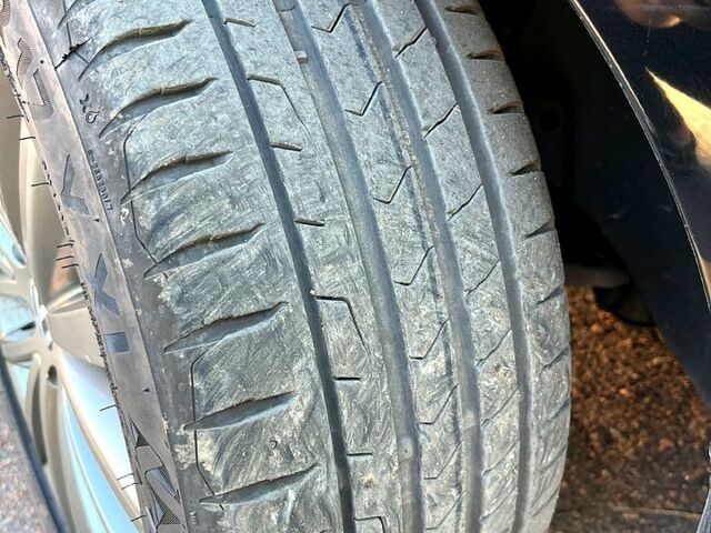 Черный Фольксваген Джетта, объемом двигателя 2 л и пробегом 209 тыс. км за 9300 $, фото 7 на Automoto.ua