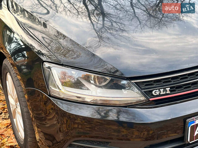 Черный Фольксваген Джетта, объемом двигателя 1.8 л и пробегом 151 тыс. км за 8490 $, фото 2 на Automoto.ua