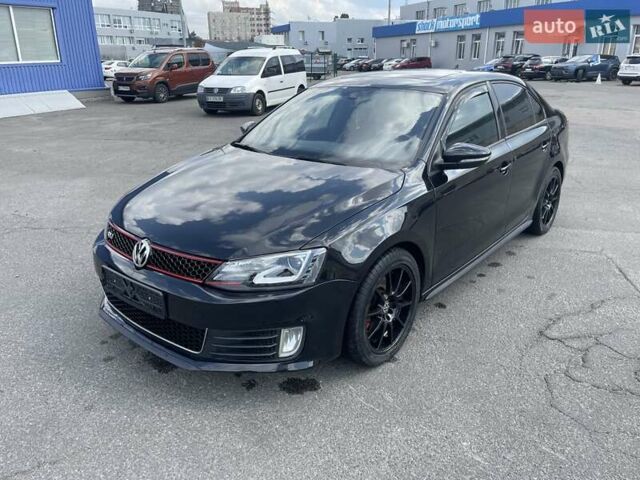 Чорний Фольксваген Джетта, об'ємом двигуна 2 л та пробігом 111 тис. км за 9900 $, фото 2 на Automoto.ua