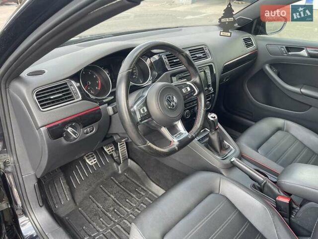 Чорний Фольксваген Джетта, об'ємом двигуна 2 л та пробігом 111 тис. км за 9900 $, фото 12 на Automoto.ua