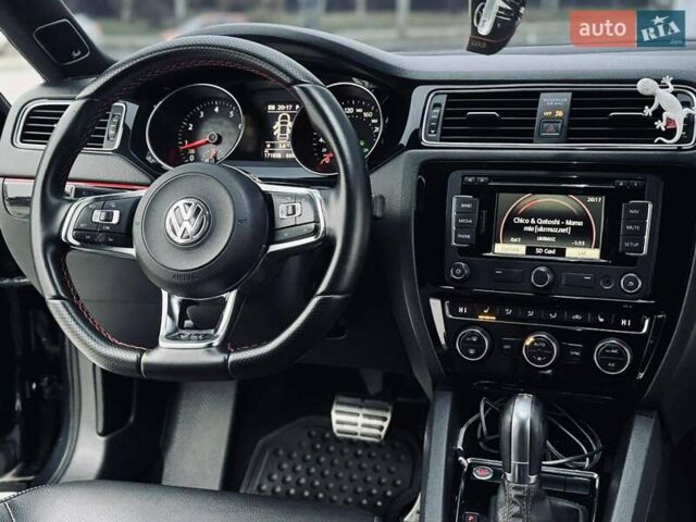 Черный Фольксваген Джетта, объемом двигателя 2 л и пробегом 170 тыс. км за 12900 $, фото 12 на Automoto.ua