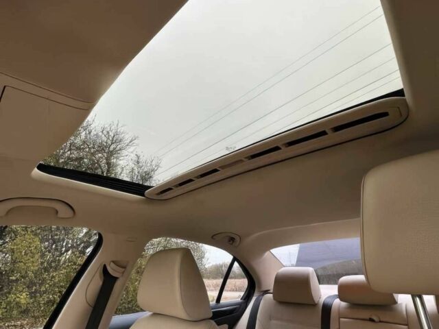 Черный Фольксваген Джетта, объемом двигателя 1.8 л и пробегом 74 тыс. км за 2000 $, фото 10 на Automoto.ua