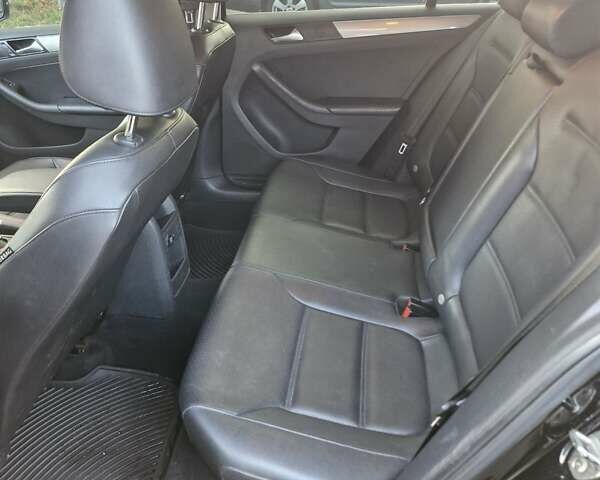 Чорний Фольксваген Джетта, об'ємом двигуна 1.4 л та пробігом 130 тис. км за 10700 $, фото 10 на Automoto.ua