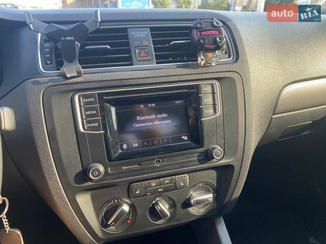 Чорний Фольксваген Джетта, об'ємом двигуна 1.4 л та пробігом 182 тис. км за 10200 $, фото 15 на Automoto.ua