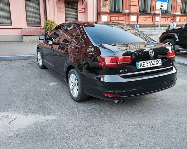 Фольксваген Джетта 2016 в Днепре (Днепропетровске) на Automoto.ua Черный Фольксваген Джетта, объемом двигателя 1.4 л и пробегом 140 тыс. км за 10700 $, фото 2 на Automoto.ua