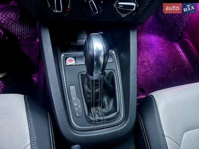 Черный Фольксваген Джетта, объемом двигателя 1.8 л и пробегом 90 тыс. км за 11500 $, фото 18 на Automoto.ua