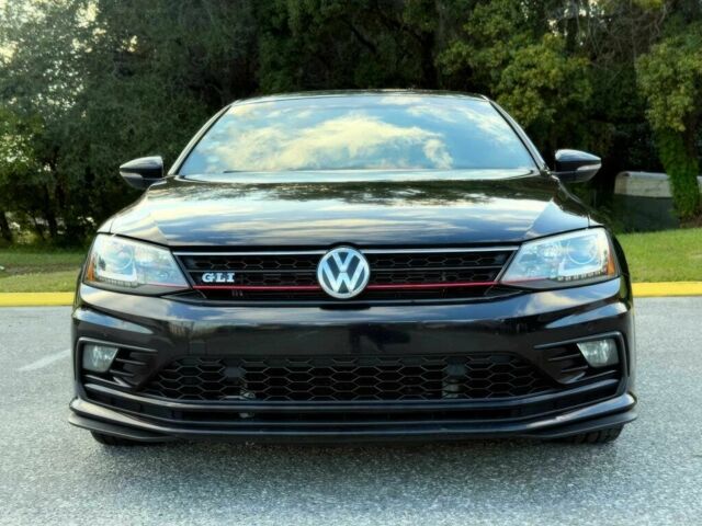 Чорний Фольксваген Джетта, об'ємом двигуна 2 л та пробігом 77 тис. км за 4200 $, фото 1 на Automoto.ua