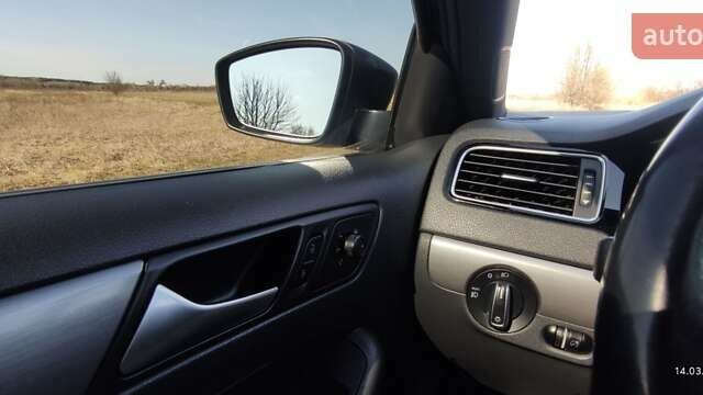 Чорний Фольксваген Джетта, об'ємом двигуна 1.8 л та пробігом 166 тис. км за 10400 $, фото 38 на Automoto.ua
