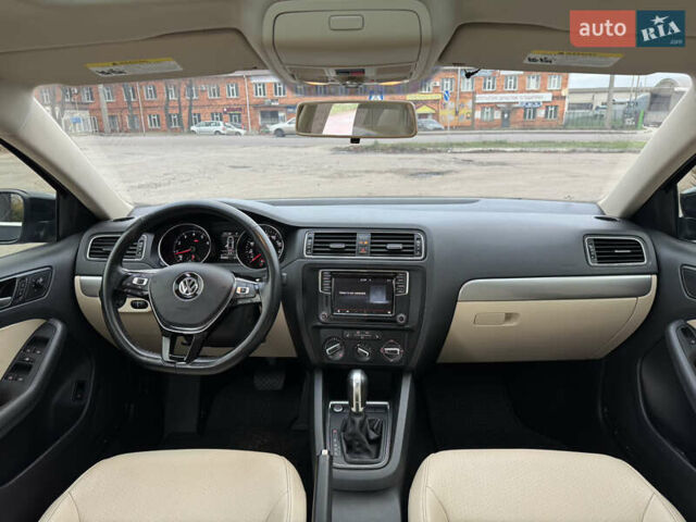 Черный Фольксваген Джетта, объемом двигателя 1.4 л и пробегом 80 тыс. км за 12200 $, фото 11 на Automoto.ua