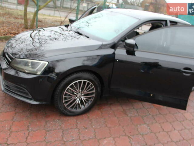 Черный Фольксваген Джетта, объемом двигателя 1.39 л и пробегом 211 тыс. км за 10800 $, фото 2 на Automoto.ua