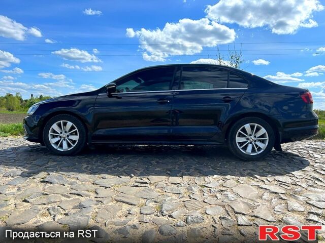 Чорний Фольксваген Джетта, об'ємом двигуна 1.6 л та пробігом 165 тис. км за 10900 $, фото 4 на Automoto.ua