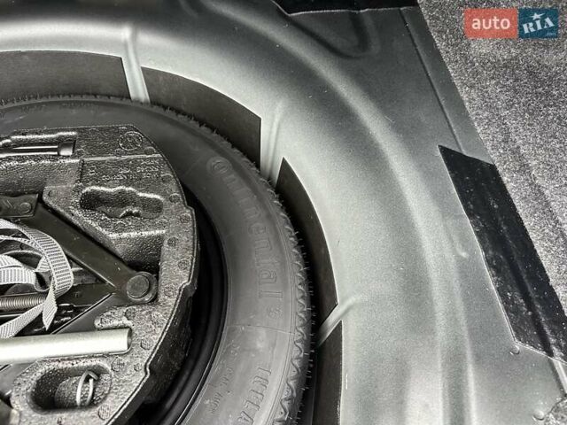 Чорний Фольксваген Джетта, об'ємом двигуна 1.4 л та пробігом 106 тис. км за 8400 $, фото 37 на Automoto.ua