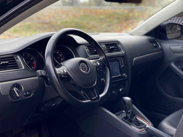 Фольксваген Джетта 2016 в Днепре (Днепропетровске) на Automoto.ua Черный Фольксваген Джетта, объемом двигателя 1.4 л и пробегом 128 тыс. км за 10500 $, фото 11 на Automoto.ua