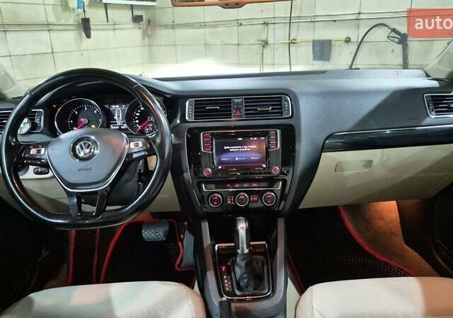 Чорний Фольксваген Джетта, об'ємом двигуна 1.6 л та пробігом 192 тис. км за 12200 $, фото 12 на Automoto.ua