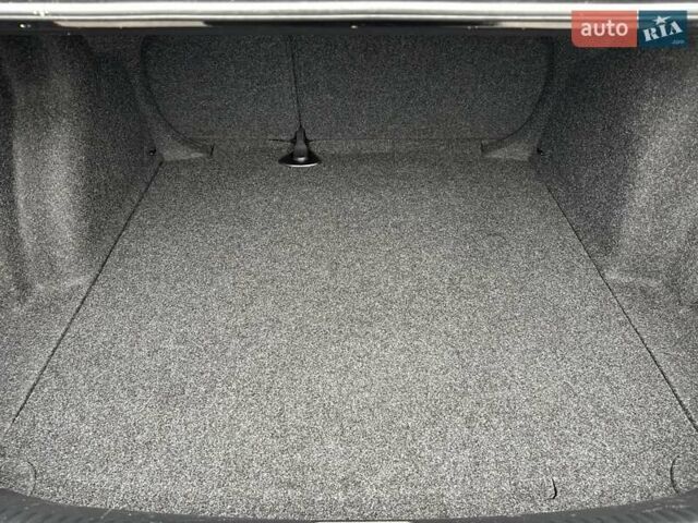 Чорний Фольксваген Джетта, об'ємом двигуна 1.4 л та пробігом 106 тис. км за 8400 $, фото 31 на Automoto.ua