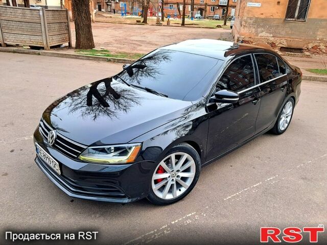 Черный Фольксваген Джетта, объемом двигателя 1.4 л и пробегом 140 тыс. км за 9500 $, фото 9 на Automoto.ua
