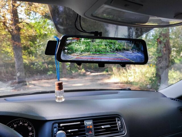 Черный Фольксваген Джетта, объемом двигателя 1.4 л и пробегом 140 тыс. км за 10399 $, фото 6 на Automoto.ua