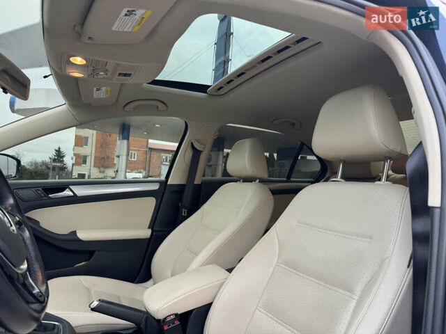 Черный Фольксваген Джетта, объемом двигателя 1.4 л и пробегом 80 тыс. км за 12200 $, фото 21 на Automoto.ua