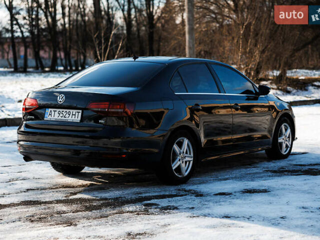 Чорний Фольксваген Джетта, об'ємом двигуна 1.6 л та пробігом 270 тис. км за 11200 $, фото 6 на Automoto.ua