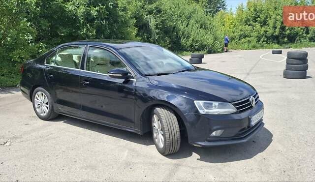 Черный Фольксваген Джетта, объемом двигателя 1.6 л и пробегом 325 тыс. км за 11000 $, фото 1 на Automoto.ua