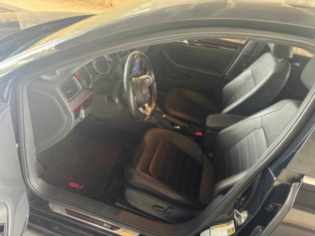 Черный Фольксваген Джетта, объемом двигателя 2 л и пробегом 73 тыс. км за 8000 $, фото 8 на Automoto.ua