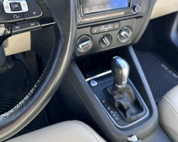 Фольксваген Джетта 2016 в Львове на Automoto.ua Черный Фольксваген Джетта, объемом двигателя 1.39 л и пробегом 121 тыс. км за 8500 $, фото 76 на Automoto.ua