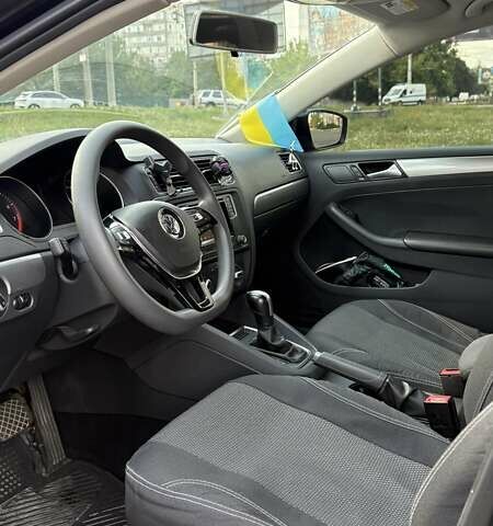 Чорний Фольксваген Джетта, об'ємом двигуна 1.4 л та пробігом 182 тис. км за 10200 $, фото 10 на Automoto.ua