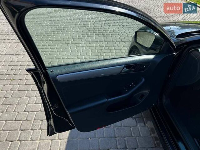 Чорний Фольксваген Джетта, об'ємом двигуна 1.4 л та пробігом 140 тис. км за 8400 $, фото 17 на Automoto.ua