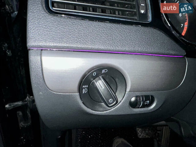 Черный Фольксваген Джетта, объемом двигателя 1.8 л и пробегом 90 тыс. км за 11500 $, фото 26 на Automoto.ua