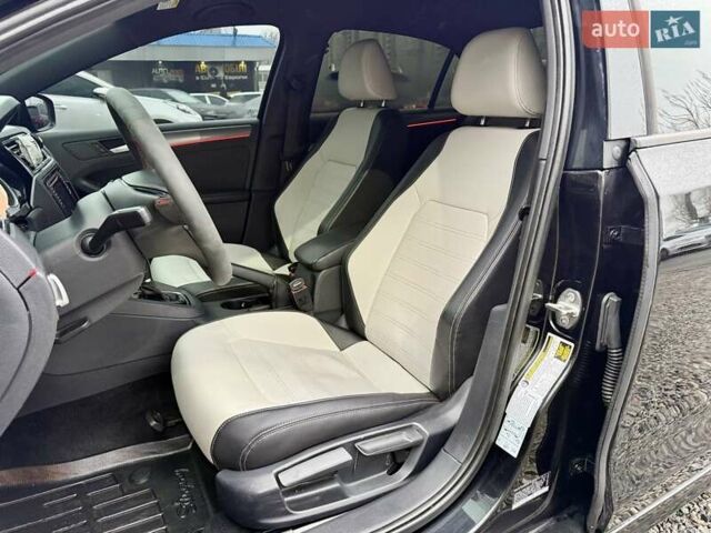 Черный Фольксваген Джетта, объемом двигателя 1.8 л и пробегом 144 тыс. км за 12700 $, фото 7 на Automoto.ua