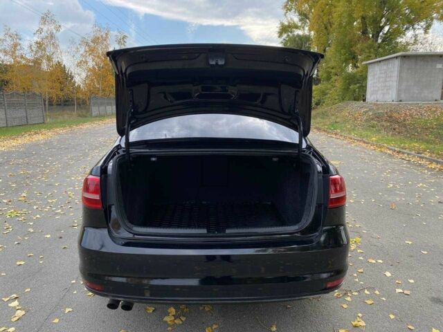 Фольксваген Джетта 2016 в Днепре (Днепропетровске) на Automoto.ua Черный Фольксваген Джетта, объемом двигателя 1.4 л и пробегом 128 тыс. км за 10500 $, фото 13 на Automoto.ua