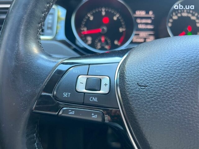 Черный Фольксваген Джетта, объемом двигателя 1.6 л и пробегом 214 тыс. км за 11740 $, фото 15 на Automoto.ua