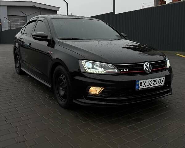 Черный Фольксваген Джетта, объемом двигателя 2 л и пробегом 175 тыс. км за 11900 $, фото 2 на Automoto.ua