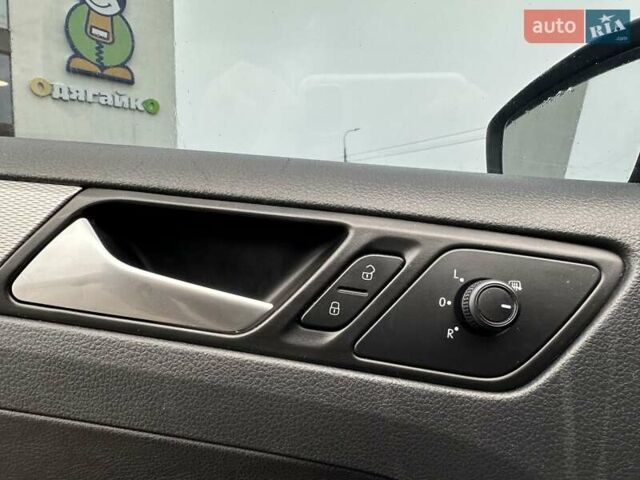 Чорний Фольксваген Джетта, об'ємом двигуна 1.4 л та пробігом 106 тис. км за 8400 $, фото 14 на Automoto.ua