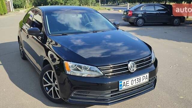 Черный Фольксваген Джетта, объемом двигателя 1.4 л и пробегом 147 тыс. км за 12000 $, фото 3 на Automoto.ua