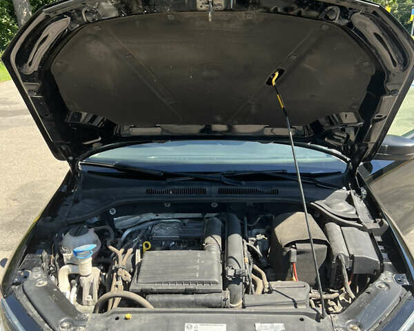 Черный Фольксваген Джетта, объемом двигателя 1.39 л и пробегом 150 тыс. км за 8500 $, фото 14 на Automoto.ua