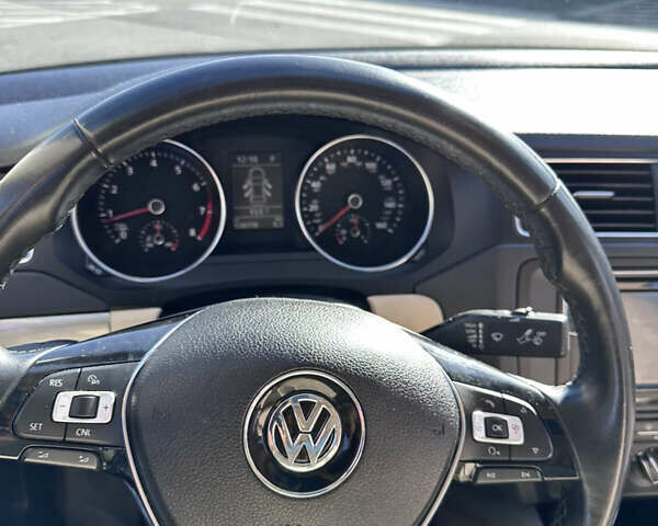 Фольксваген Джетта 2016 в Львове на Automoto.ua Черный Фольксваген Джетта, объемом двигателя 1.39 л и пробегом 121 тыс. км за 8500 $, фото 66 на Automoto.ua