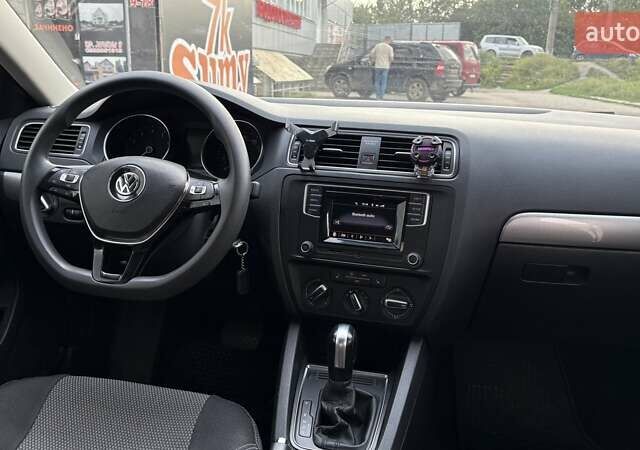 Чорний Фольксваген Джетта, об'ємом двигуна 1.4 л та пробігом 182 тис. км за 10200 $, фото 11 на Automoto.ua